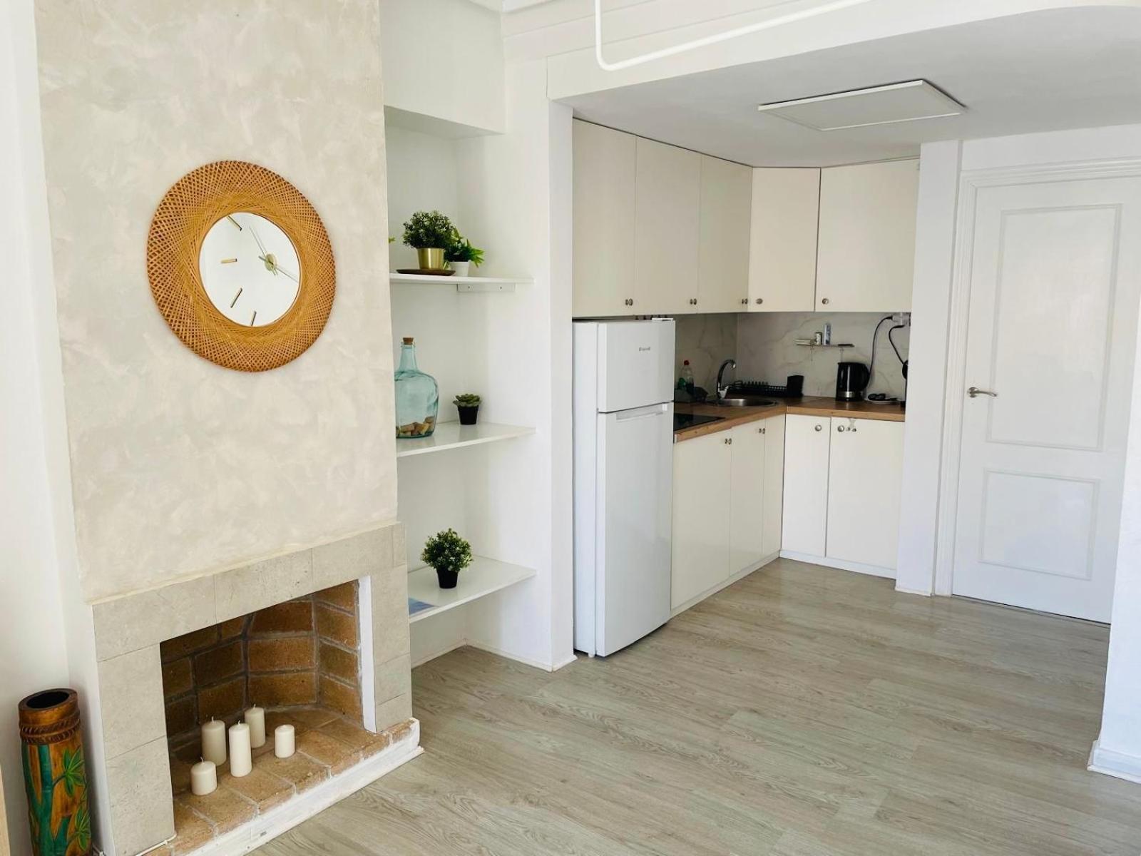 Przytulny Apartament 100M Od Plazy Торевиеха Екстериор снимка