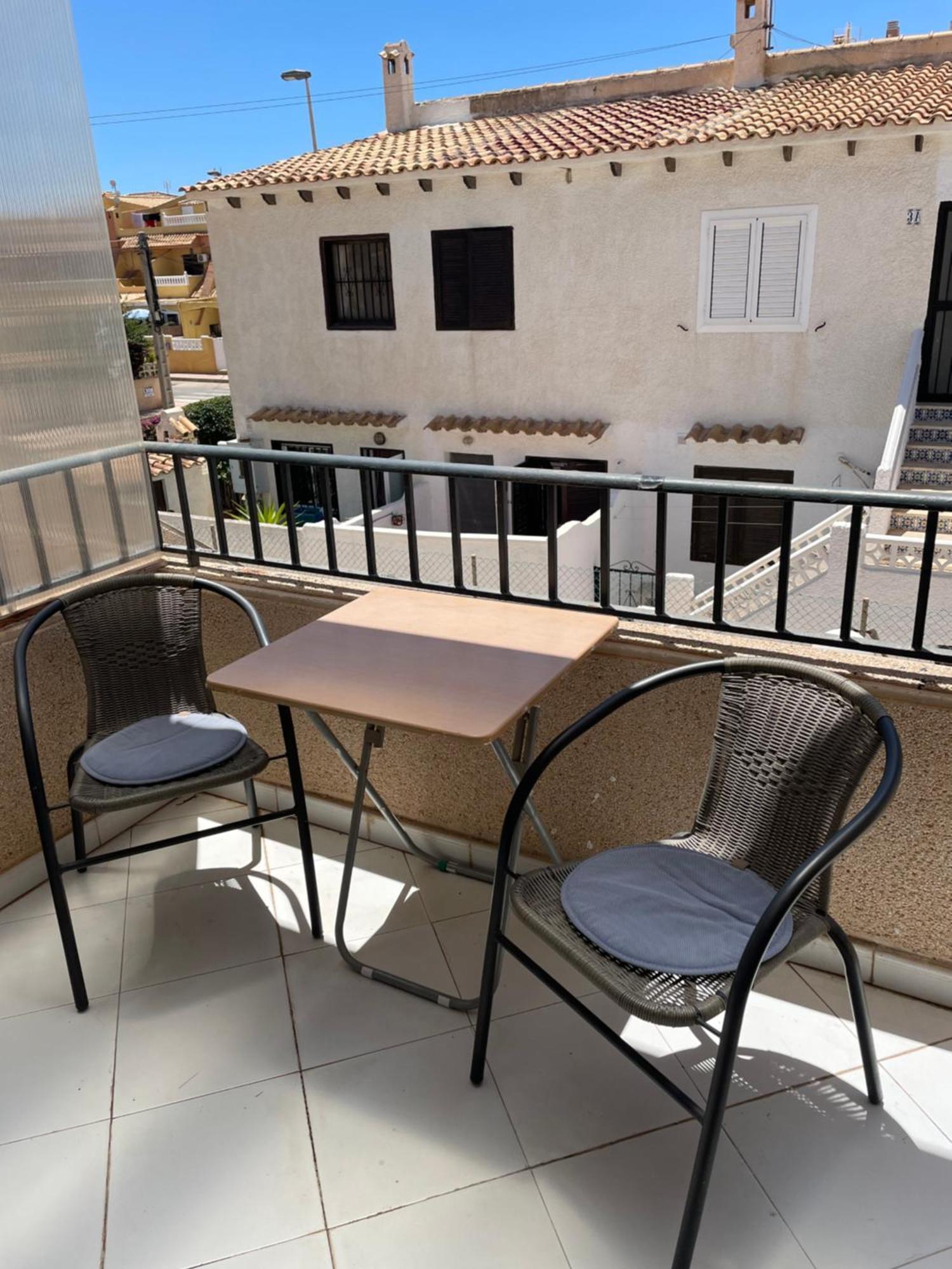 Przytulny Apartament 100M Od Plazy Торевиеха Екстериор снимка