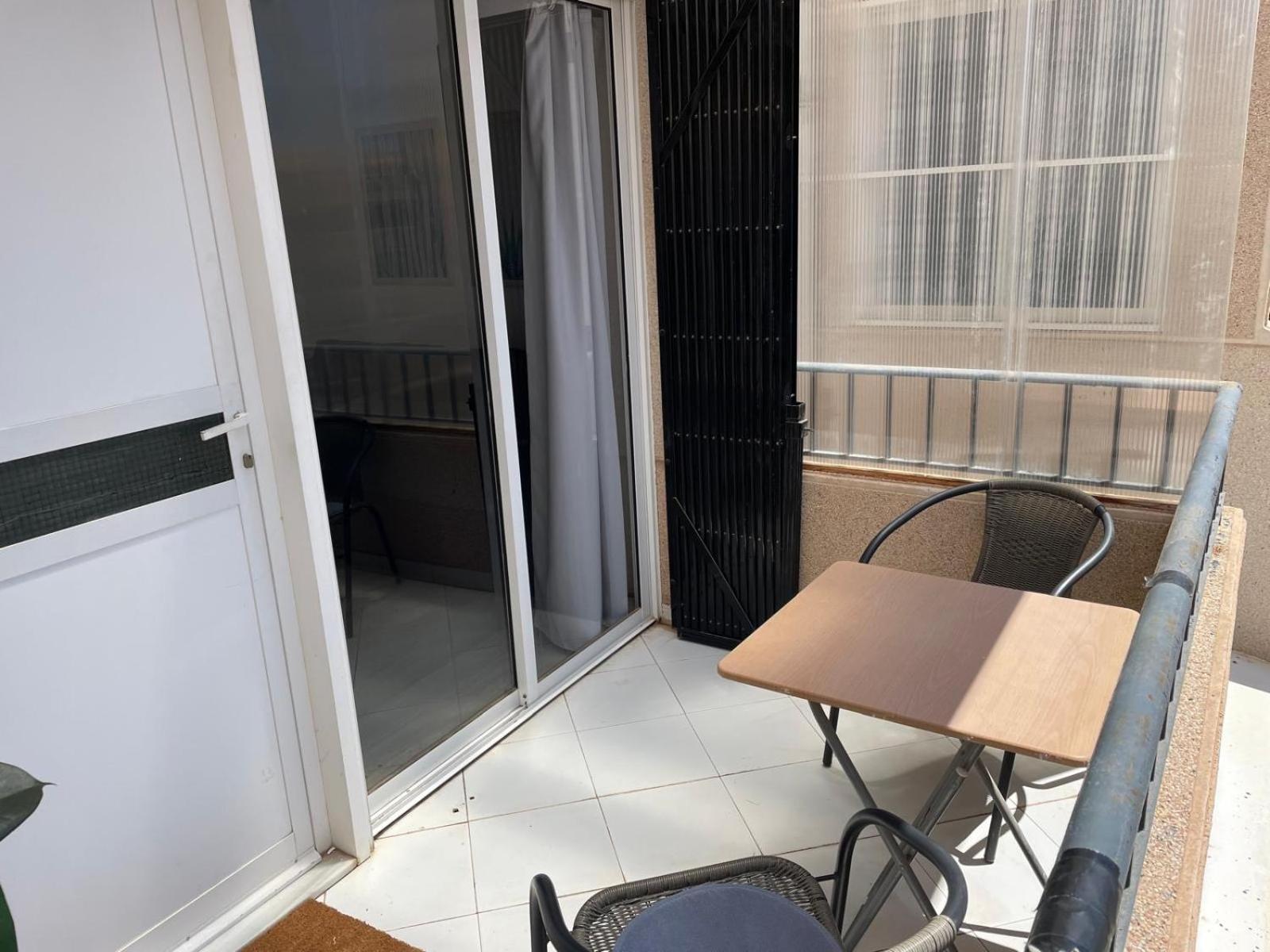 Przytulny Apartament 100M Od Plazy Торевиеха Екстериор снимка